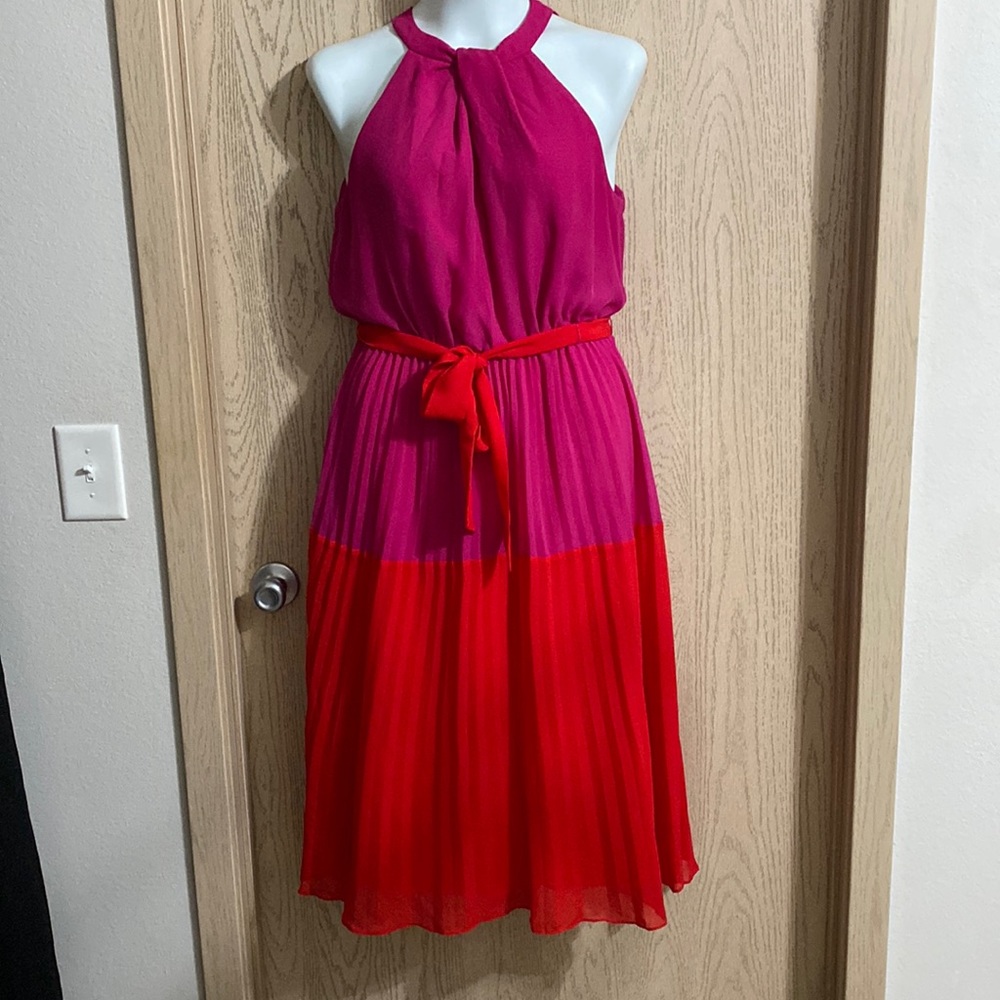 julia jordan Pink and Red Halter Pleated Fit-and-Flare Dress